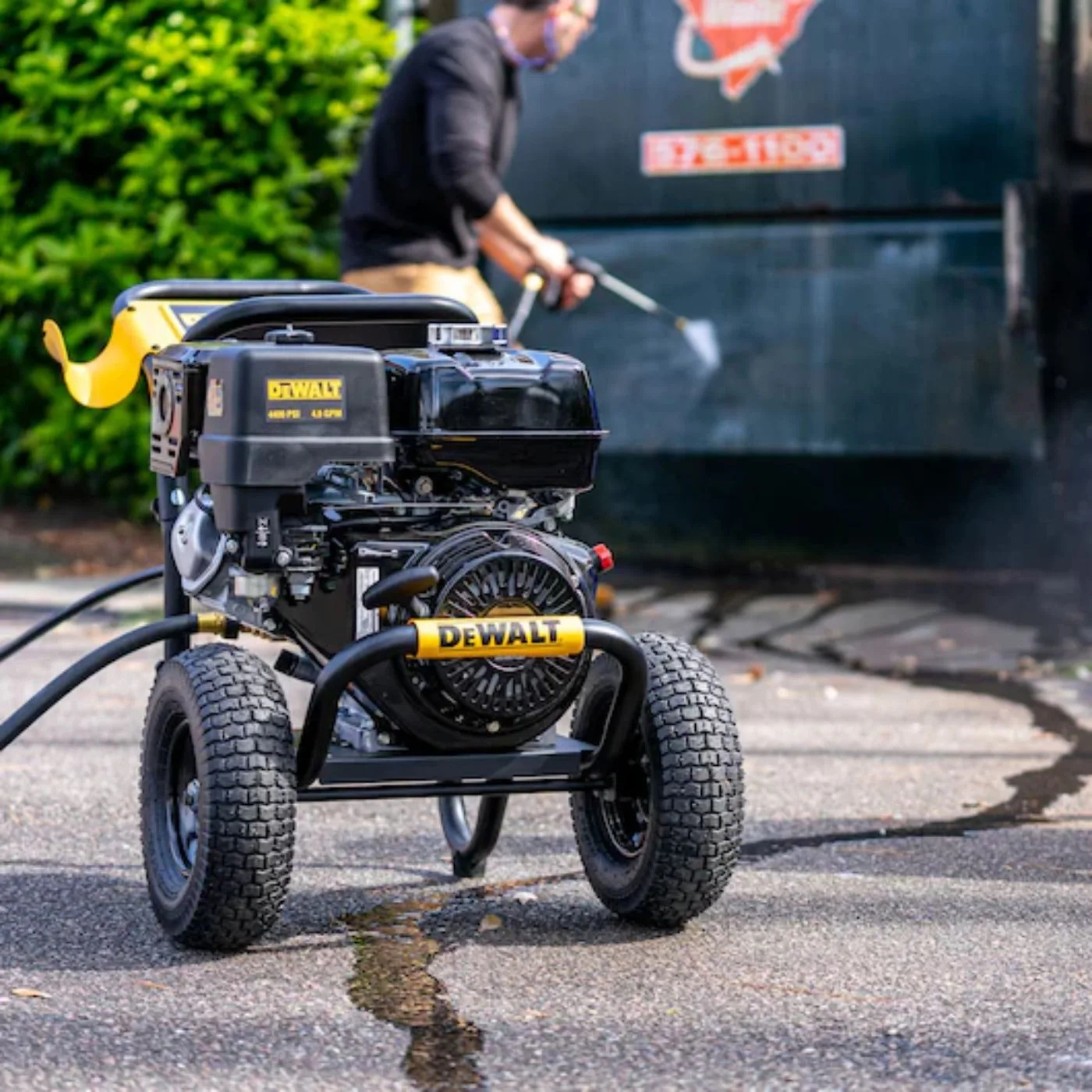 4400 psi 4.0 GPM Cold Water Gas Pressure Washer