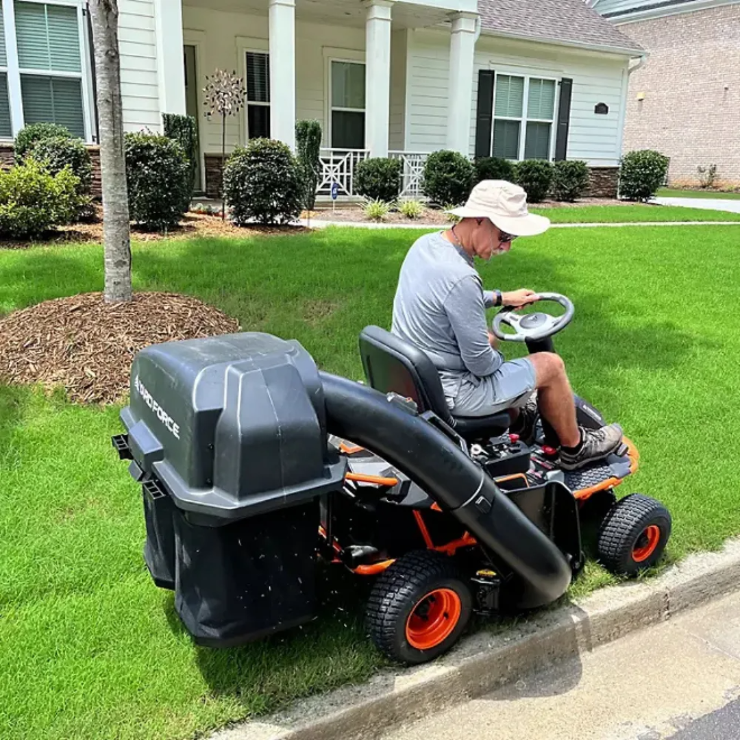 Yard Force 75Ah Battery Electric Rear Engine Riding Lawn Mower 38 in